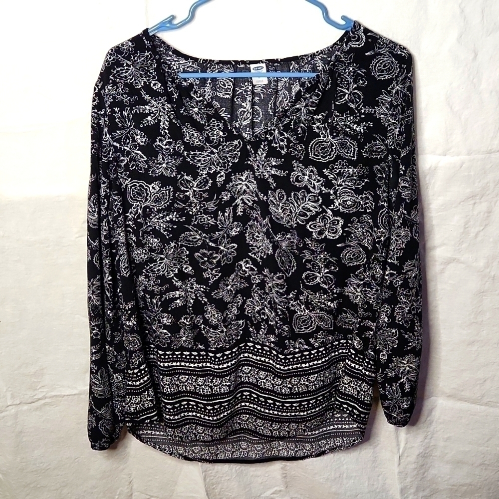 Old Navy Black Blouse with White Flowers